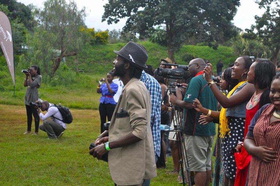 Blankets and Wine XL