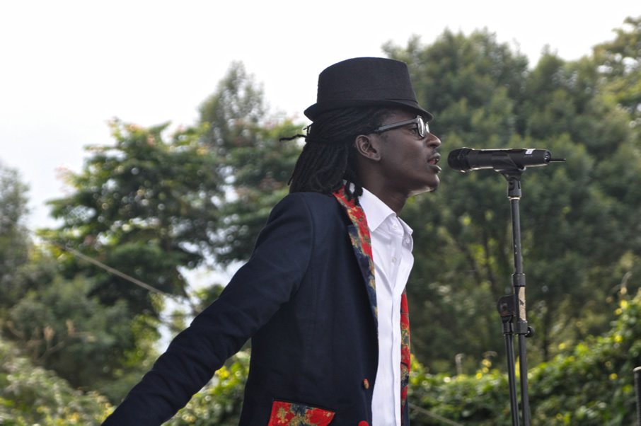 Blankets and Wine XL