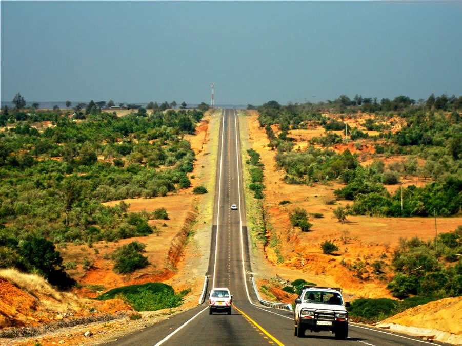 Road to the mara