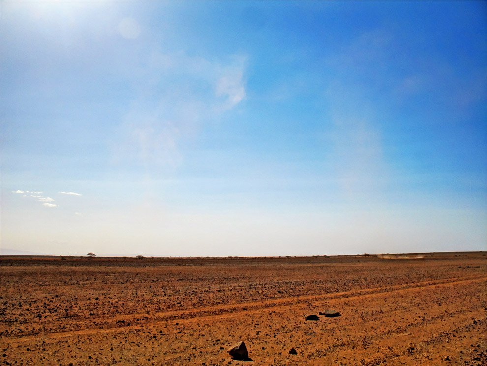 Chalbi Desert_empty terrain