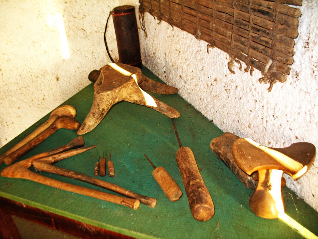 Loiyangalani Desert Museum_artifacts