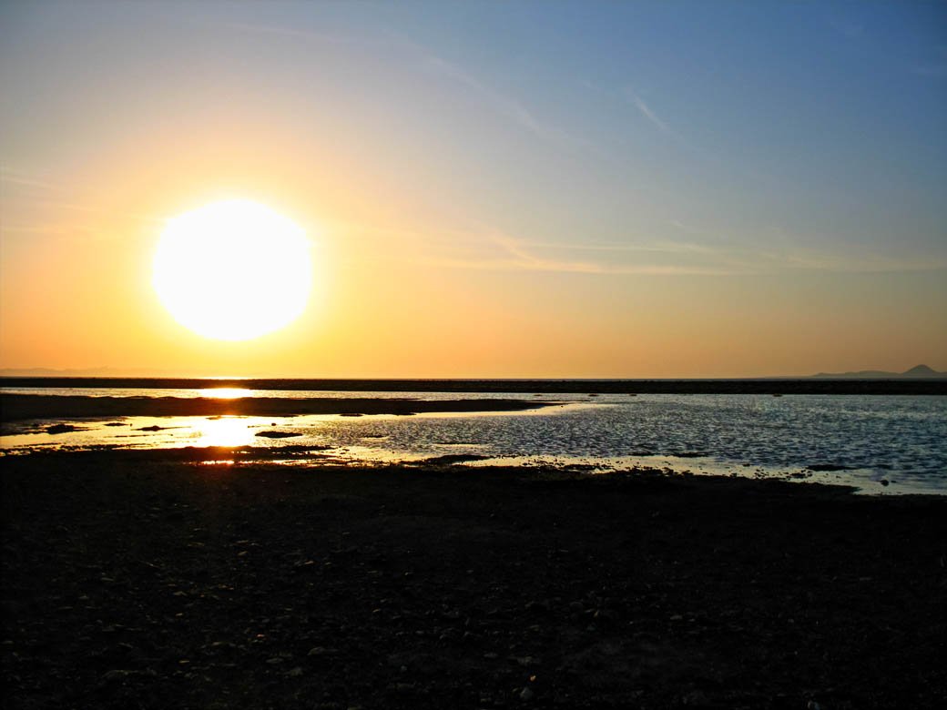 Loiyangalani Desert Museum_sunset3