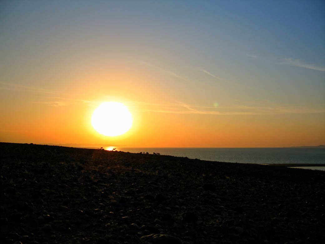 Loiyangalani Desert Museum_sunset5