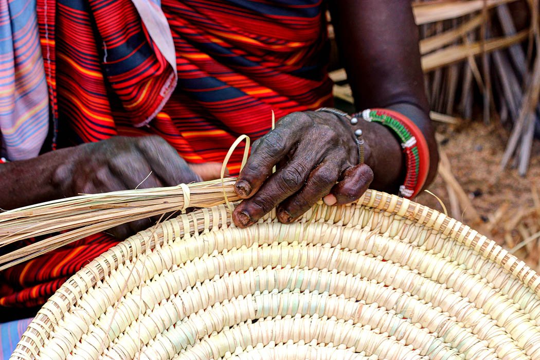 Unexpected Kenya_Weaving (2)