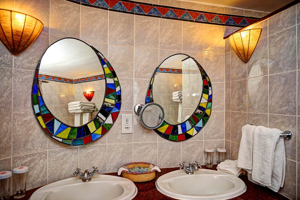 Amboseli Serena Safari Lodge_bathroom