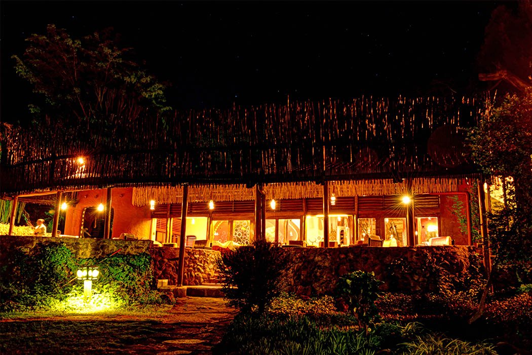 Amboseli Serena Safari Lodge_lodge at night
