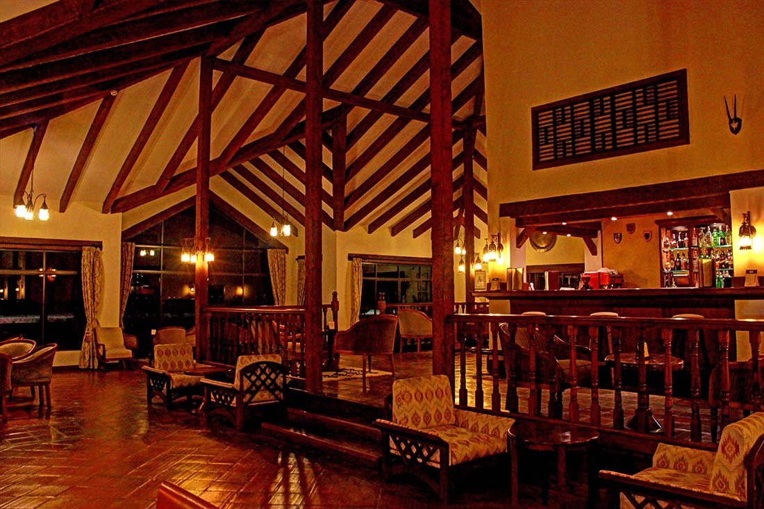 Sweetwaters Serena Camp_Bar