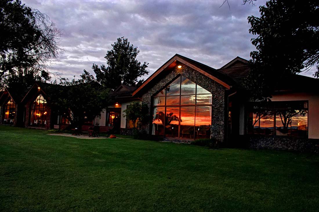 Sweetwaters Serena Camp_Sunrise reflection