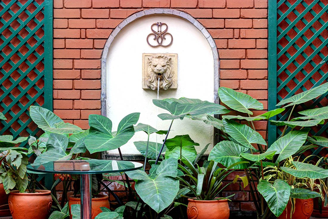 Sarova Stanley_Courtyard3