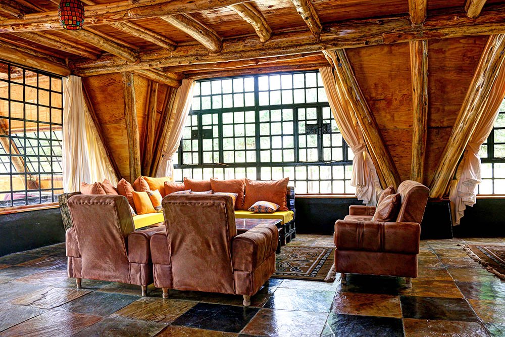 Samawati Conservancy_living room1