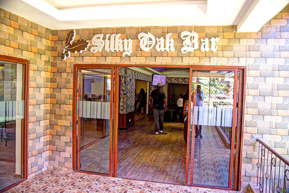 Panari Resort_Silky Oak Bar