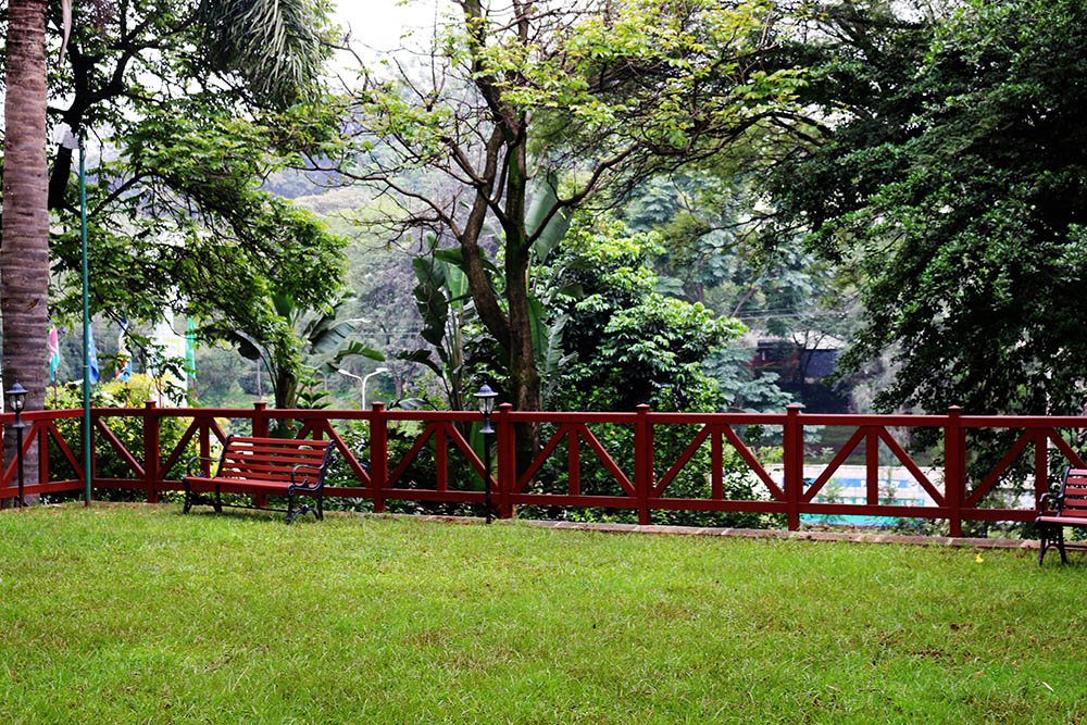 Flame Tree Restaurant_gardens